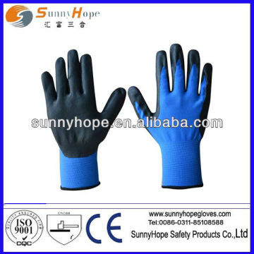 nitirle unbreathable foam coated glove with different colors